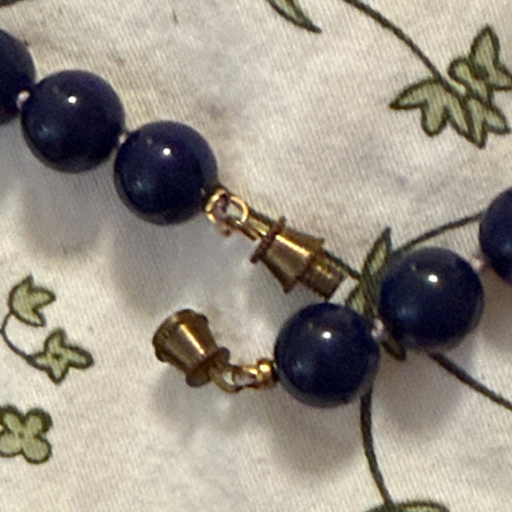 Elegant Blue Beaded Necklace 16” - Picture 3 of 3